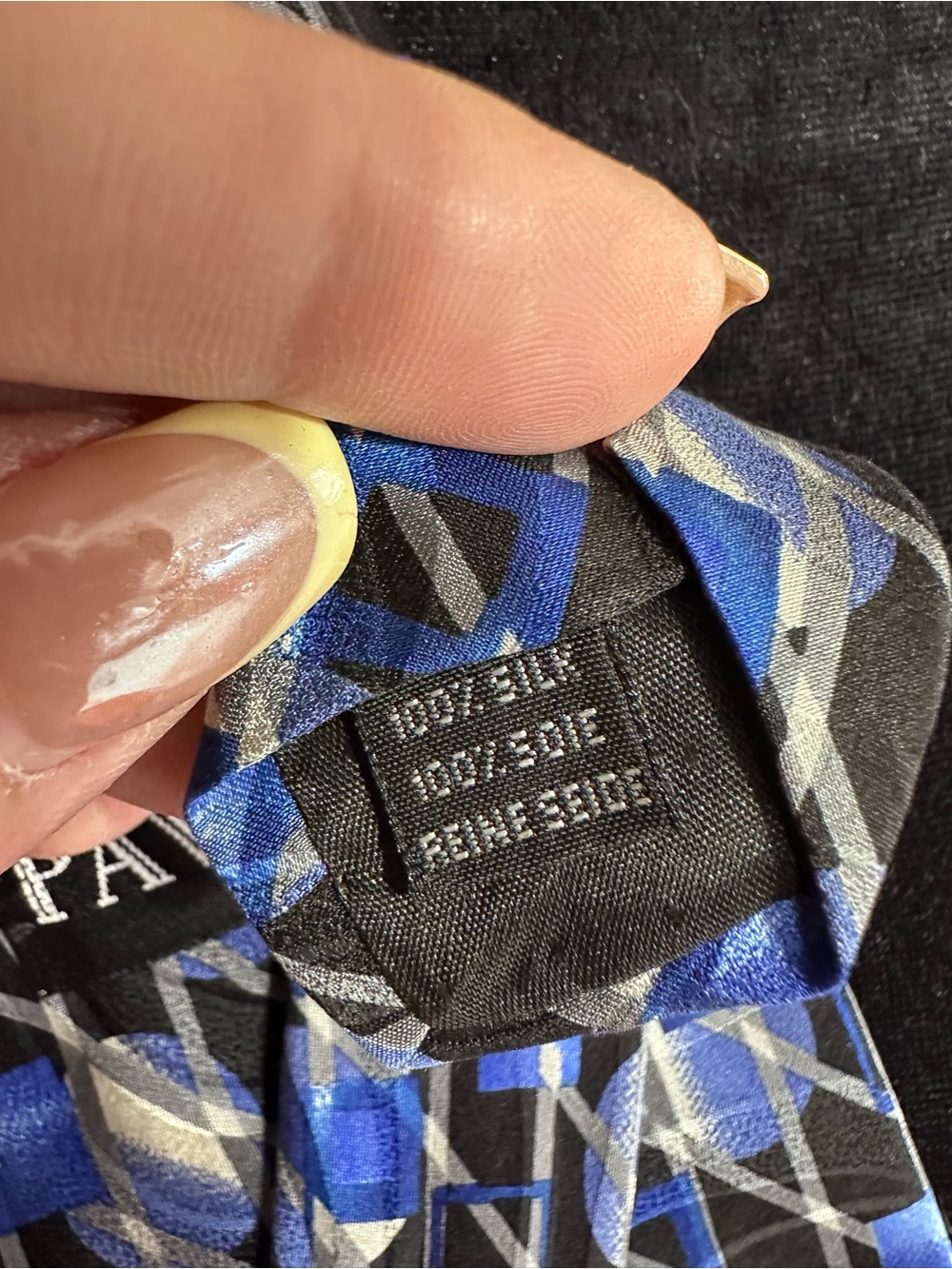 100% Silk Pavone Made In Italy Blue Black Silver Geometric Wide Necktie - Picture 5 of 8